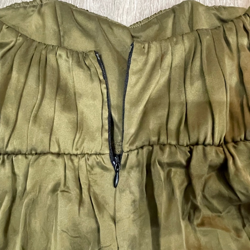 Stone Cold Fox Silk Monte Green Crop Top 1 - Picture 7 of 8